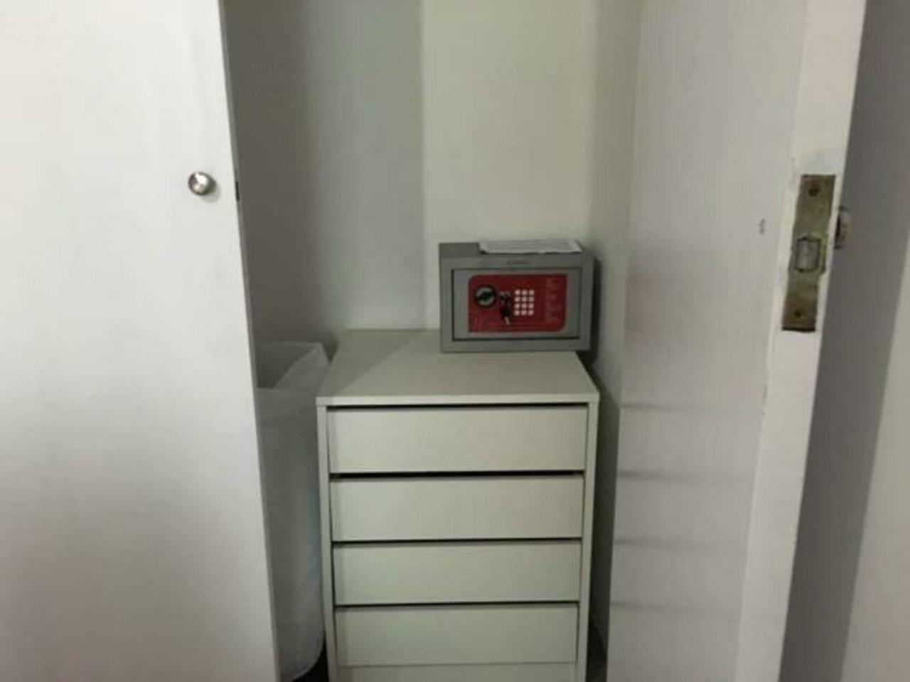 R&m C/sierpes 46 Apartamento *